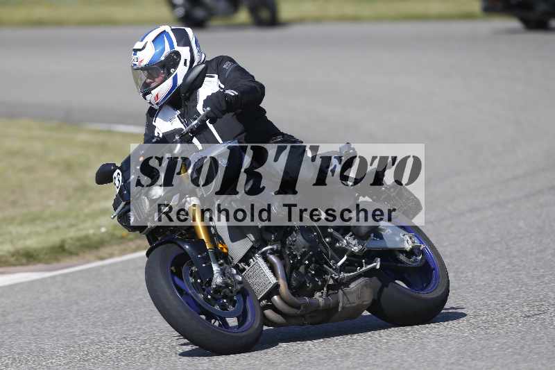 /01 02.04.2026 MAZ ADR/Gruppe rot/83